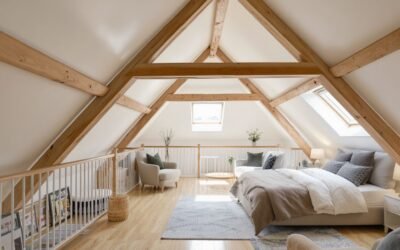Aménagement grenier sous pente : transforme ton espace perdu en véritable cocon de vie