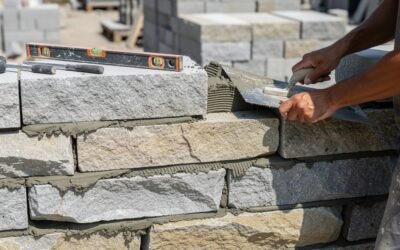 Moellons de mur : types, pose et avantages en construction